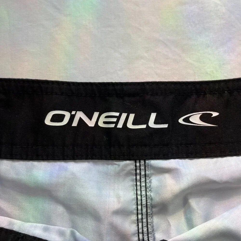 O’Neill Men’s Plaid Board Swim Trunks Adjustable Waist Black Gray